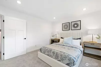 4837 S Holly Street, Seattle, WA 98118 - Photo 25