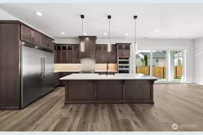 24914 SE 17th Street #2, Sammamish, WA 98075 - Photo 11