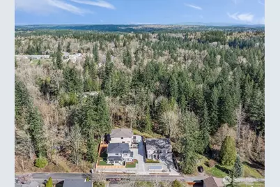 24914 SE 17th Street #2, Sammamish, WA 98075 - Photo 39