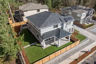 24914 SE 17th St, Sammamish, WA 98075 - Photo 3