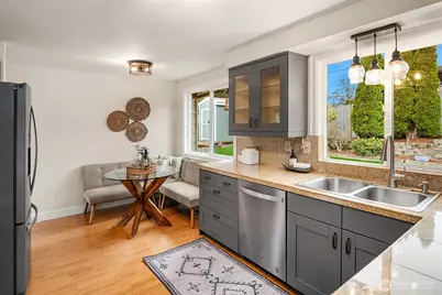 2416 NW 198th Street, Shoreline, WA 98177 - Photo 9