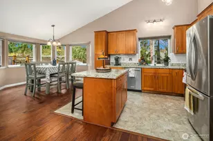 17649 152nd Pl SE, Renton, WA 98058 - Photo 9