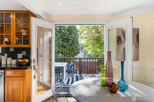 8254 Bagley Ave N, Seattle, WA 98103 - Photo 9