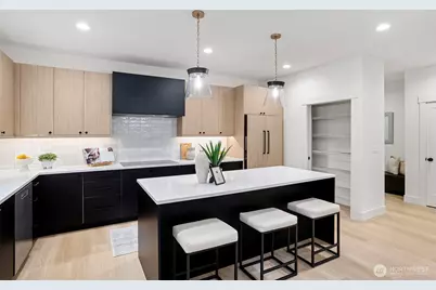 9511 132nd Avenue NE, Kirkland, WA 98033 - Photo 11