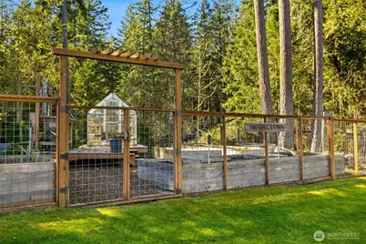 1418 13th Avenue, Fox Island, WA 98333 - Photo 33