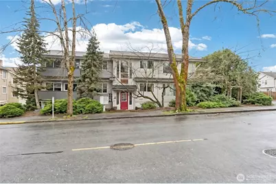 12567 35th Avenue NE #204, Seattle, WA 98125 - Photo 19