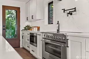 6917 57th Ave NE, Seattle, WA 98115 - Photo 13