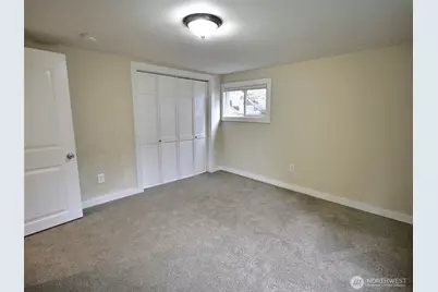 9827 8th Avenue NE, Seattle, WA 98115 - Photo 23