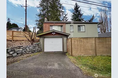 9827 8th Avenue NE, Seattle, WA 98115 - Photo 1