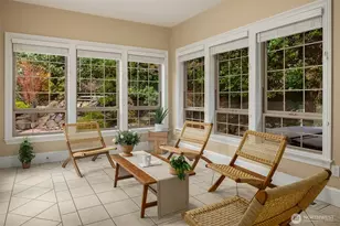 9810 SE 35th Pl, Mercer Island, WA 98040 - Photo 19