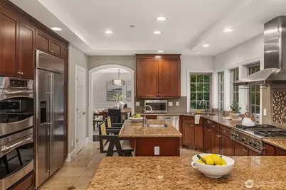 9810 SE 35th Place, Mercer Island, WA 98040 - Photo 11