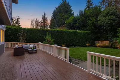 9810 SE 35th Place, Mercer Island, WA 98040 - Photo 37