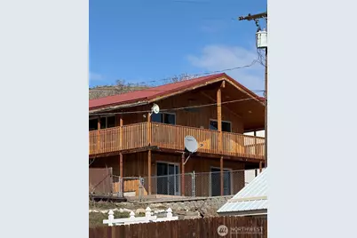 505 Beach St, Pateros, WA 98846 - Photo 3