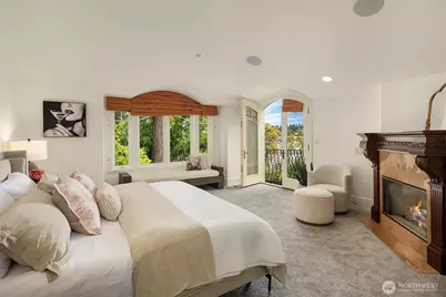 3210 Hunts Point Road, Hunts Point, WA 98004 - Photo 13