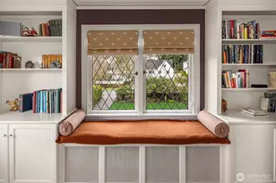 3333 43rd Ave NE, Seattle, WA 98105 - Photo 17