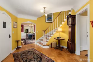 3333 43rd Ave NE, Seattle, WA 98105 - Photo 3
