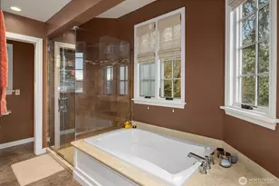 3333 43rd Ave NE, Seattle, WA 98105 - Photo 19