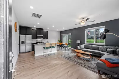 22401 N Alcazar Avenue, Arlington, WA 98223 - Photo 5