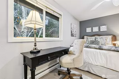 11060 NE 33rd Place #E3, Bellevue, WA 98004 - Photo 19