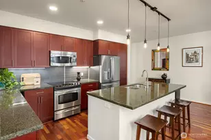 190 Harbor Square Loop NE, Bainbridge Island, WA 98110 - Photo 13