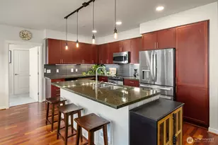 190 Harbor Square Loop NE, Bainbridge Island, WA 98110 - Photo 11