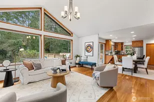 15375 Sunrise Drive NE, Bainbridge Island, WA 98110 - Photo 7