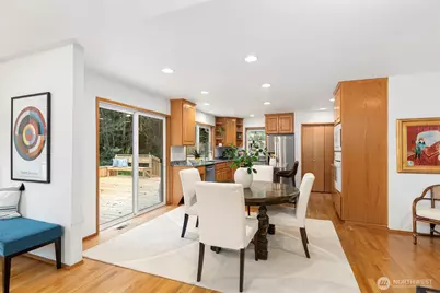 15375 Sunrise Drive NE, Bainbridge Island, WA 98110 - Photo 11