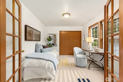 15375 Sunrise Drive NE, Bainbridge Island, WA 98110 - Photo 25