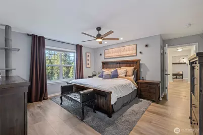 9330 240th Avenue SE, Issaquah, WA 98027 - Photo 9