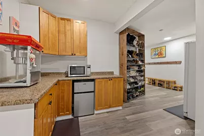 9330 240th Avenue SE, Issaquah, WA 98027 - Photo 19