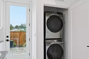 3112 W Raye St, Seattle, WA 98199 - Photo 7