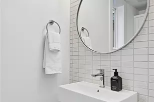 3112 W Raye St, Seattle, WA 98199 - Photo 11