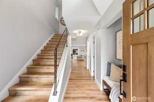 8757 NE Rosario Pl, Bainbridge Island, WA 98110 - Photo 3