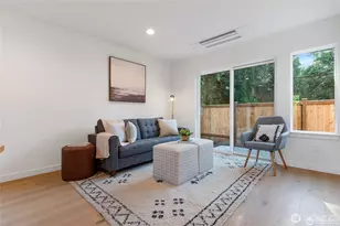 1709 NE 117th St, Seattle, WA 98125 - Photo 7