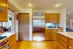 1704 Field Pl NE, Renton, WA 98059 - Photo 11