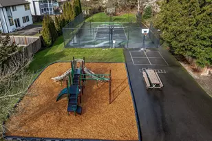 1704 Field Pl NE, Renton, WA 98059 - Photo 37