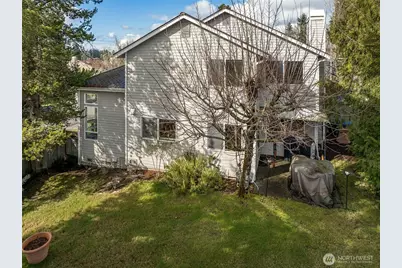 1704 Field Place NE, Renton, WA 98059 - Photo 35