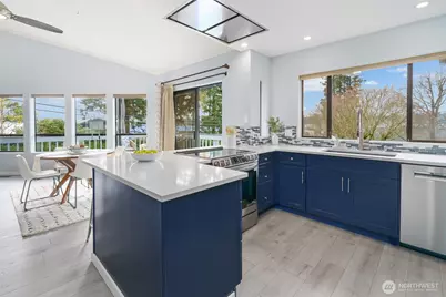 6214 NE 129th Street, Kirkland, WA 98034 - Photo 11