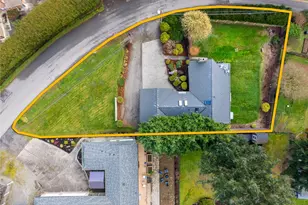 6214 NE 129th St, Kirkland, WA 98034 - Photo 3