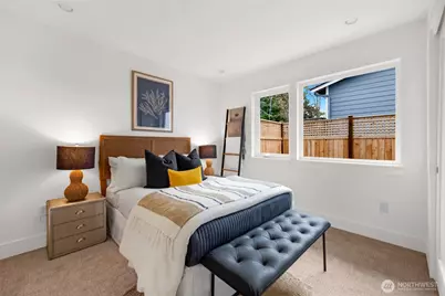 4048 32nd Avenue W #B, Seattle, WA 98199 - Photo 3