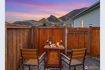 2220 Michael Brooke, Wenatchee, WA 98801 - Photo 9