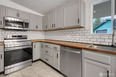 25909 216th Place SE, Maple Valley, WA 98038 - Photo 7