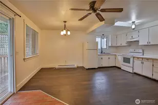 7891 San Juan Ave, Clinton, WA 98236 - Photo 13