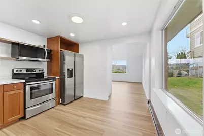 6410 NE 181st Street, Kenmore, WA 98028 - Photo 7