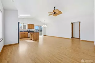 7815 W 6th Ave, Kennewick, WA 99336 - Photo 5