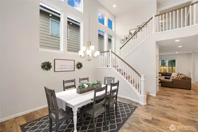 18917 106th Avenue Ct E, Puyallup, WA 98374 - Photo 3