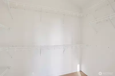 13748 Stone Avenue N, Seattle, WA 98133 - Photo 17