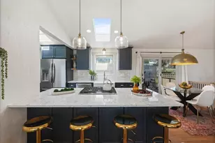 114 S 212th St, Des Moines, WA 98198 - Photo 5