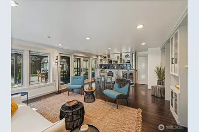 114 S 212th Street, Des Moines, WA 98198 - Photo 19