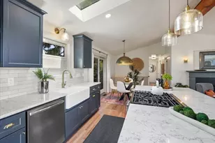 114 S 212th St, Des Moines, WA 98198 - Photo 7